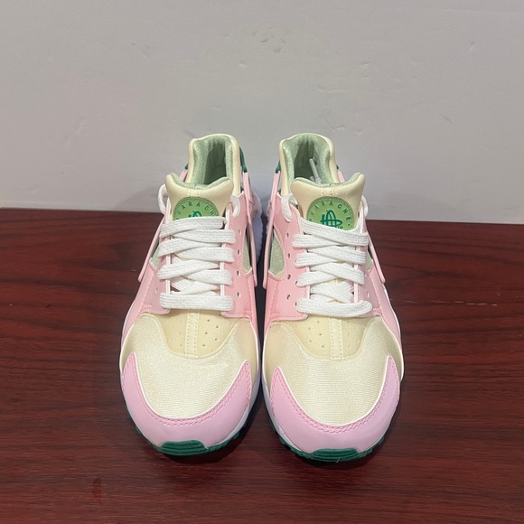 Nike, Girls, Huarache Run SE, DQ0517 600, Pink, Green & White - Picture 8 of 13